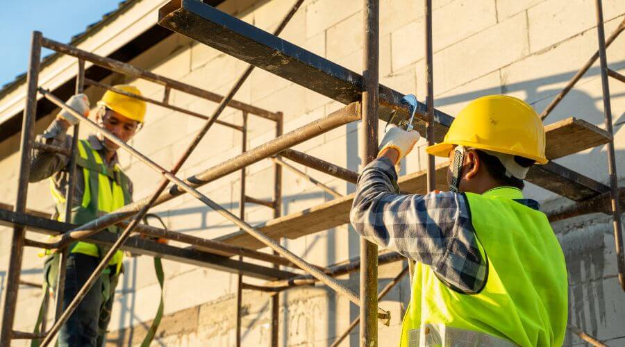 Professional residential roofers in Silverwood, MI